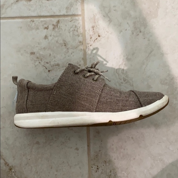 Toms sneakers - Picture 2 of 3